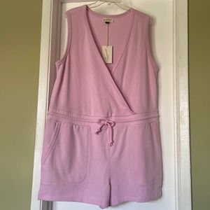 Universal Thread Romper